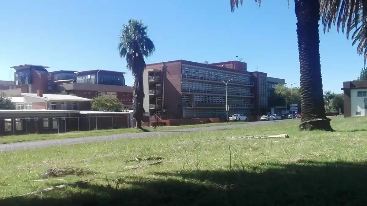 Directions and Parking at Newcastle Provincial Hospital