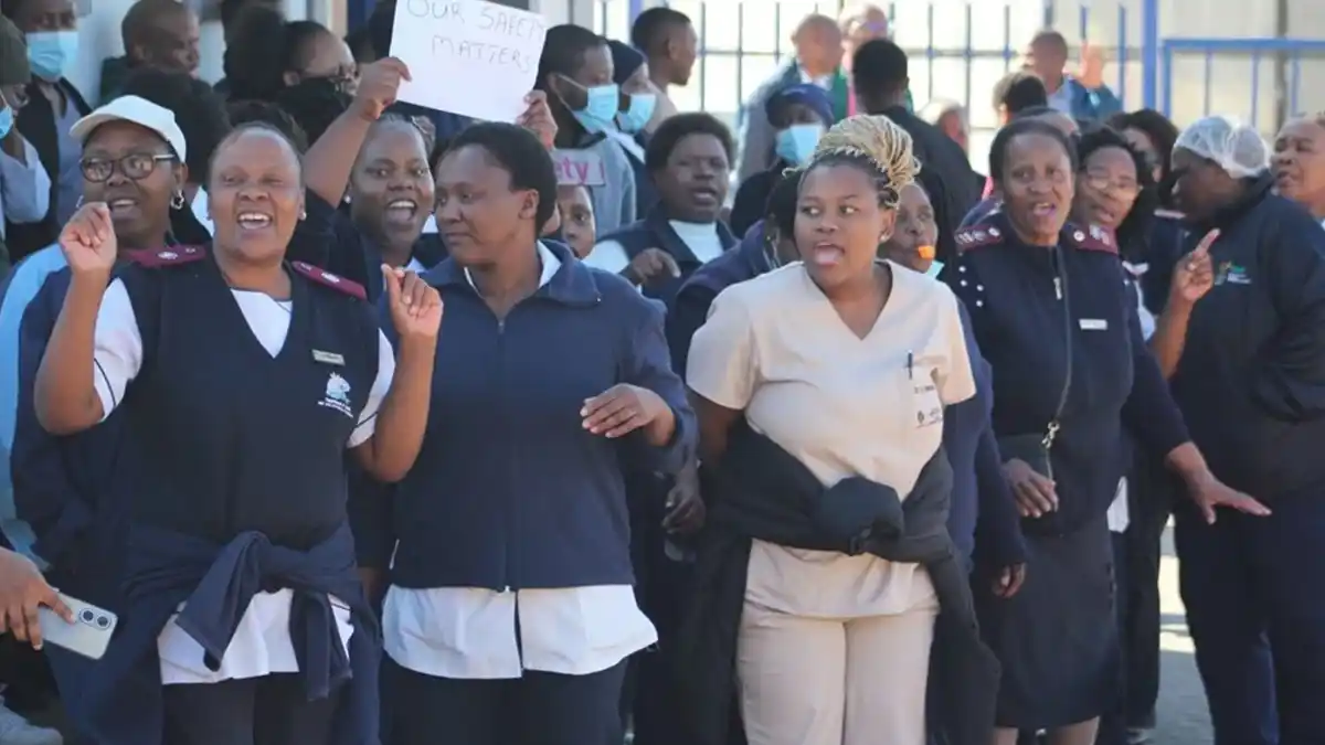 Frequently Asked Questions About Visiting Mofumahadi Manapo Mopeli Hospital